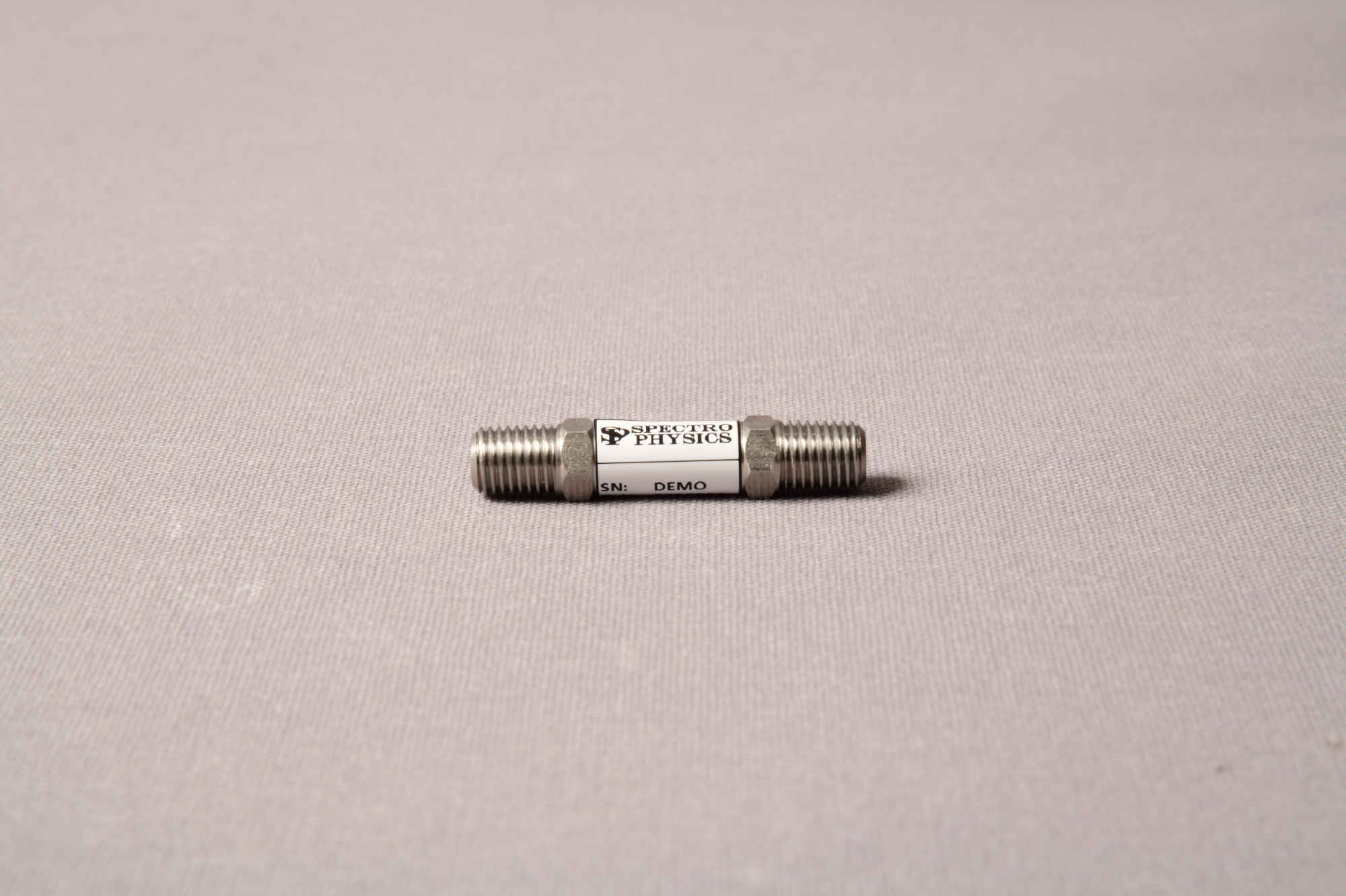 Open style dual calibrated leak with 1/16 inch male NPT ports